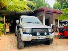 Mitsubishi Pajero 1993 SUV