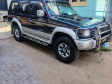 Mitsubishi Pajero 1993 SUV