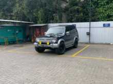 https://riyasewana.com/uploads/mitsubishi-pajero-1993-2512492212123.jpg