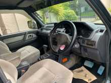 https://riyasewana.com/uploads/mitsubishi-pajero-1994-1523113412504.jpg