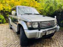 Mitsubishi Pajero 1997 SUV