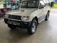 Mitsubishi Pajero 1999 SUV