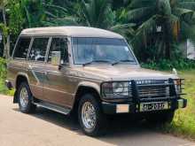 https://riyasewana.com/uploads/mitsubishi-pajero-2-5-1991-246411812634.jpg