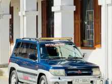 Mitsubishi Pajero IO 2000 SUV