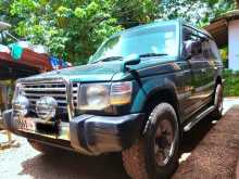 Mitsubishi Pajero 2000 SUV