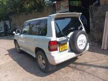 https://riyasewana.com/uploads/mitsubishi-pajero-2001-1117500512063.jpg
