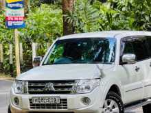Mitsubishi Pajero 2012 SUV