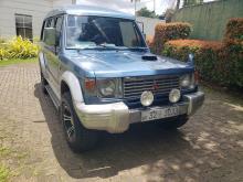 Mitsubishi Pajero 1986 SUV