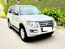 Mitsubishi Pajero 2015 SUV