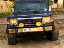 Mitsubishi Pajero 1983 SUV