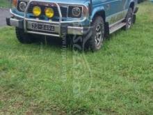 Mitsubishi Pajero 1988 SUV