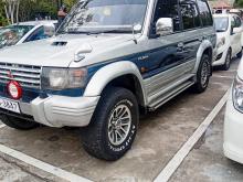 Mitsubishi Pajero 1993 SUV