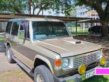 Mitsubishi Pajero 1986 SUV