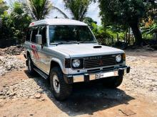 Mitsubishi Pajero 1988 SUV