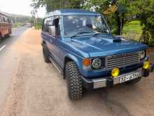 Mitsubishi Pajero 1989 SUV