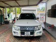 Mitsubishi Pajero 2012 SUV