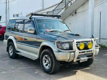 Mitsubishi Pajero 1991 SUV