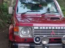 Mitsubishi Pajero 1985 SUV
