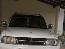 Mitsubishi Montero 2000 SUV