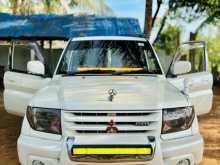 Mitsubishi Pajero 2004 SUV