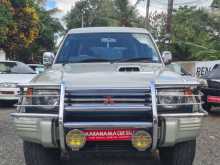 Mitsubishi PAJERO 1994 SUV