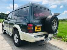 https://riyasewana.com/uploads/mitsubishi-pajero-26123716933.jpg
