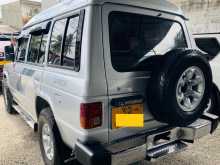 https://riyasewana.com/uploads/mitsubishi-pajero-26125125633.jpg