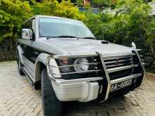 Mitsubishi Pajero 2800 1994 SUV