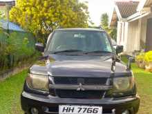 Mitsubishi Pajero 2000 SUV