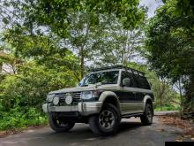 Mitsubishi Pajero 1995 SUV