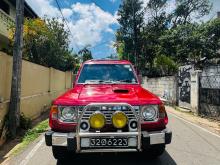 Mitsubishi Pajero 1989 SUV