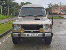 Mitsubishi Pajero 1988 SUV