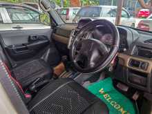 https://riyasewana.com/uploads/mitsubishi-pajero-30111453542.jpg