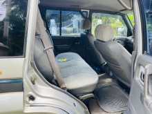 https://riyasewana.com/uploads/mitsubishi-pajero-30114054516.jpg