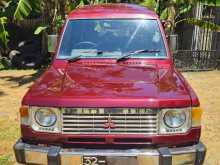 Mitsubishi Pajero 1989 SUV