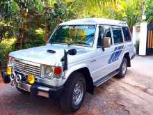 Mitsubishi Pajero 1989 SUV