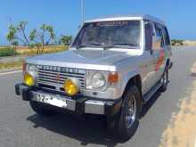 https://riyasewana.com/uploads/mitsubishi-pajero-41135214582.jpg