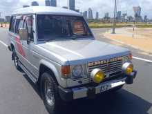 Mitsubishi PAJERO 1988 SUV
