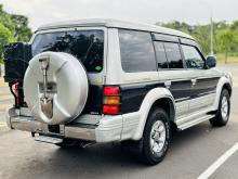 https://riyasewana.com/uploads/mitsubishi-pajero-4m40-150375617455.jpg