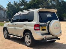 https://riyasewana.com/uploads/mitsubishi-pajero-510552024852.jpg