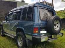 https://riyasewana.com/uploads/mitsubishi-pajero-5155243823.jpg