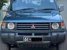 Mitsubishi Pajero 1992 SUV