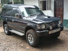 Mitsubishi Pajero 1992 SUV
