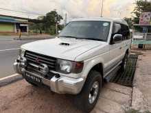 https://riyasewana.com/uploads/mitsubishi-pajero-819353022832.jpg