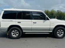 https://riyasewana.com/uploads/mitsubishi-pajero-auto-1991-259445412493.jpg