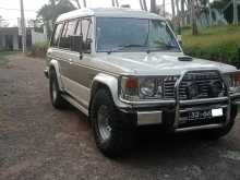 Mitsubishi PAJERO CL049 MK1 1989 SUV