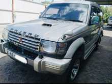 Mitsubishi Pajero 1992 SUV