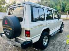 https://riyasewana.com/uploads/mitsubishi-pajero-flatroof-1985-2318293312533.jpg