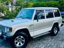 Mitsubishi Pajero Flat Roof 1985 SUV