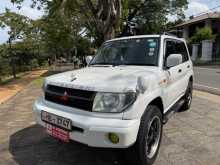 Mitsubishi Pajero GDI Io 1999 SUV
